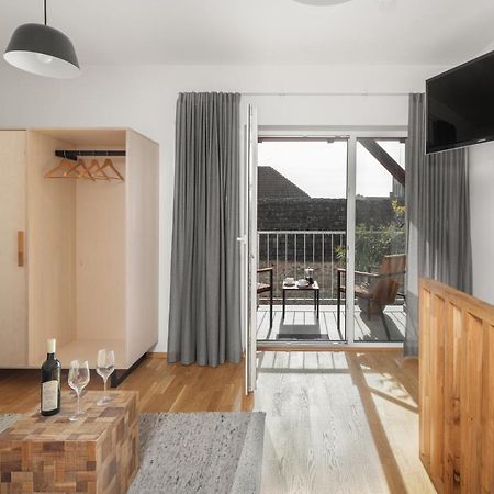 Rezidence Konevova, Mikulov Apartment ภายนอก รูปภาพ